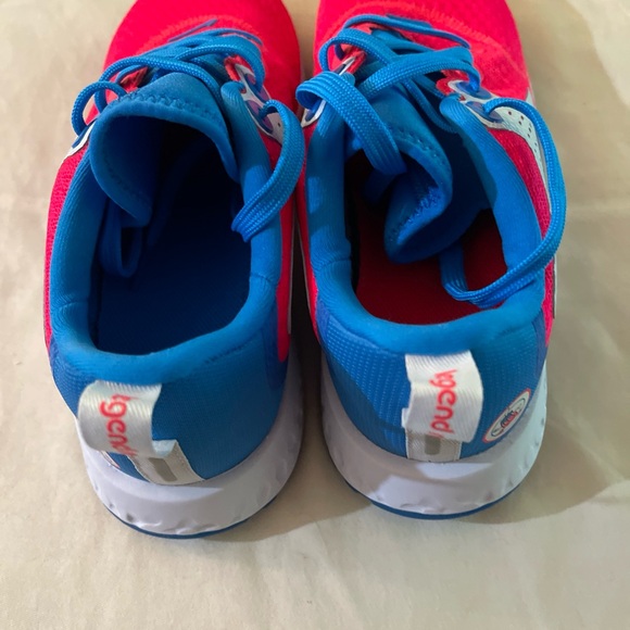 Nike Legend react size 6 Y - Picture 5 of 7